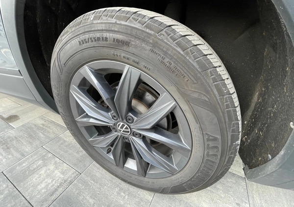 Volkswagen Tiguan Allspace cena 146000 przebieg: 50000, rok produkcji 2022 z Toruń małe 172